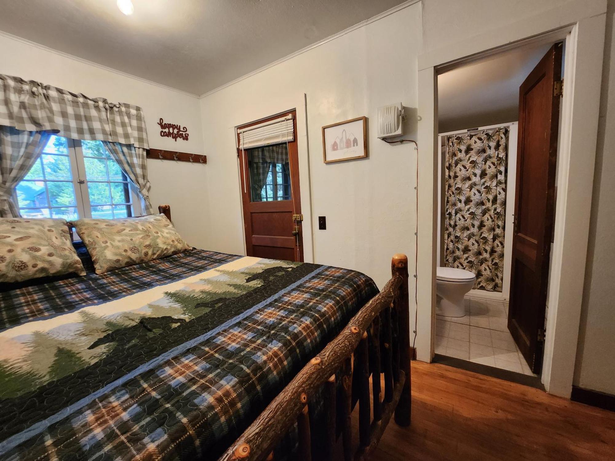 Moreno'S Adirondack Cabins Saranac Lake Dış mekan fotoğraf