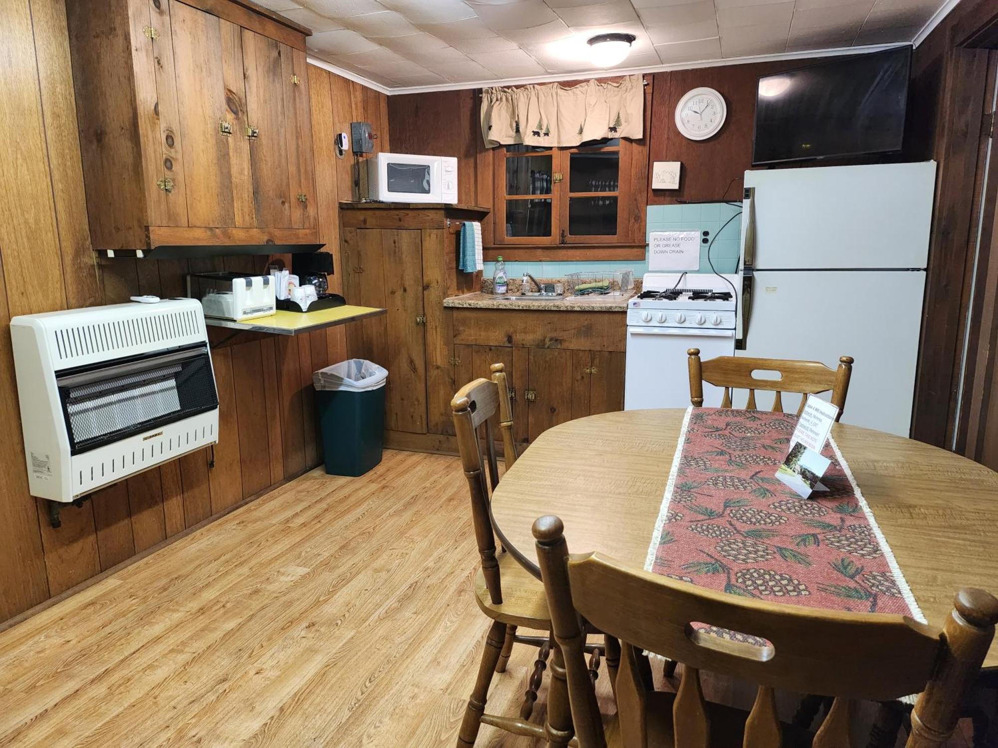 Moreno'S Adirondack Cabins Saranac Lake Dış mekan fotoğraf