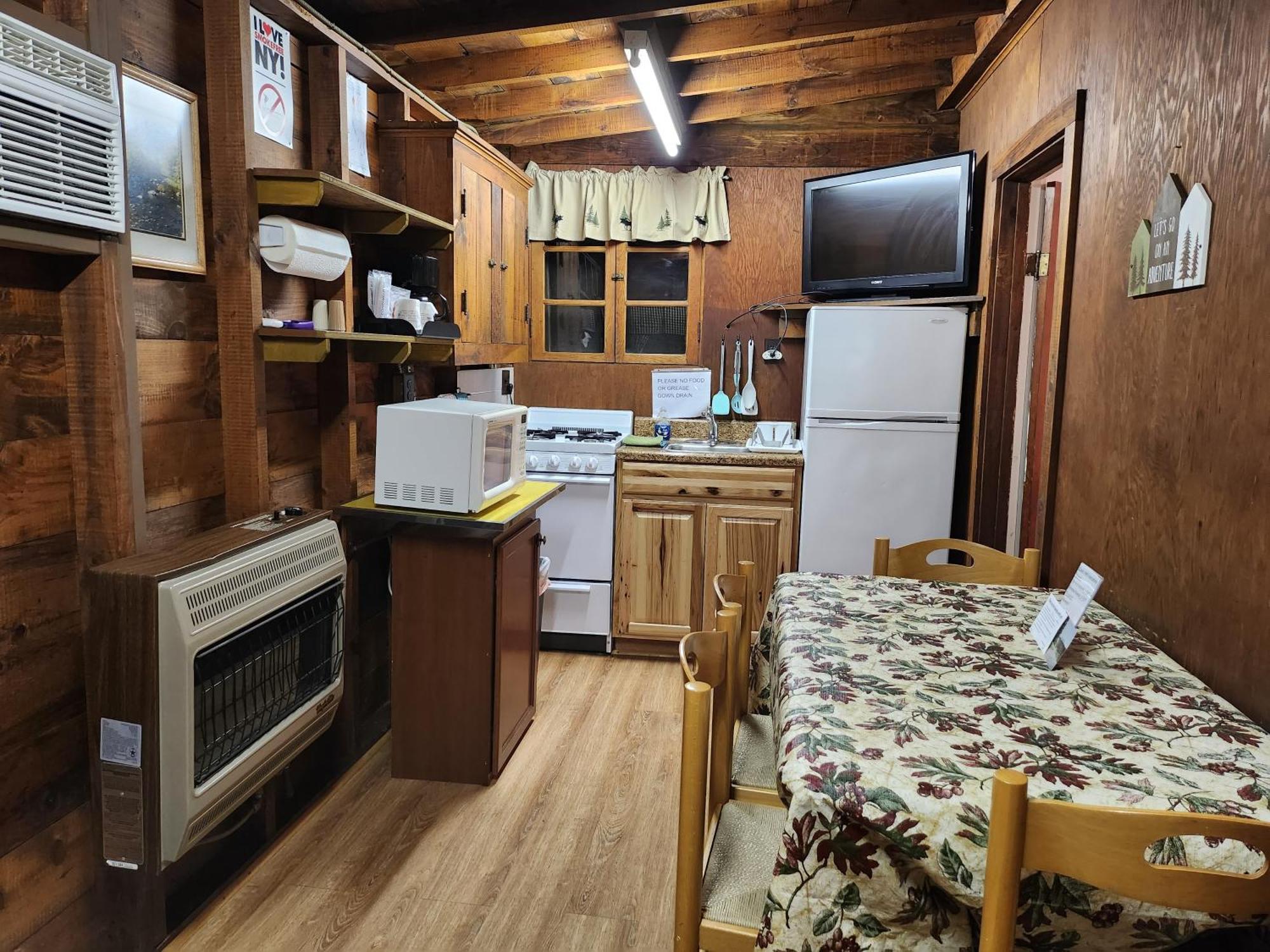 Moreno'S Adirondack Cabins Saranac Lake Dış mekan fotoğraf