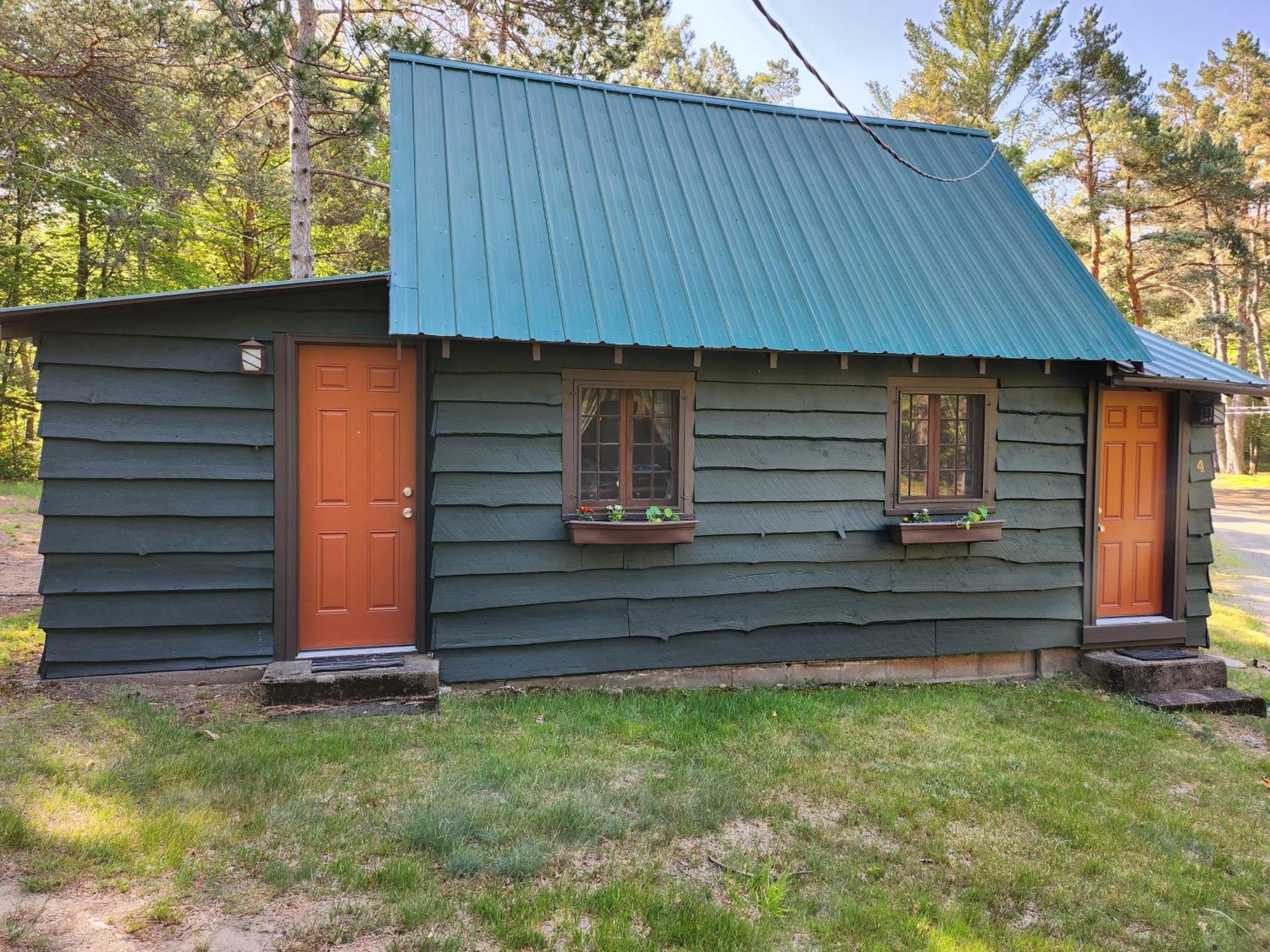 Moreno'S Adirondack Cabins Saranac Lake Dış mekan fotoğraf