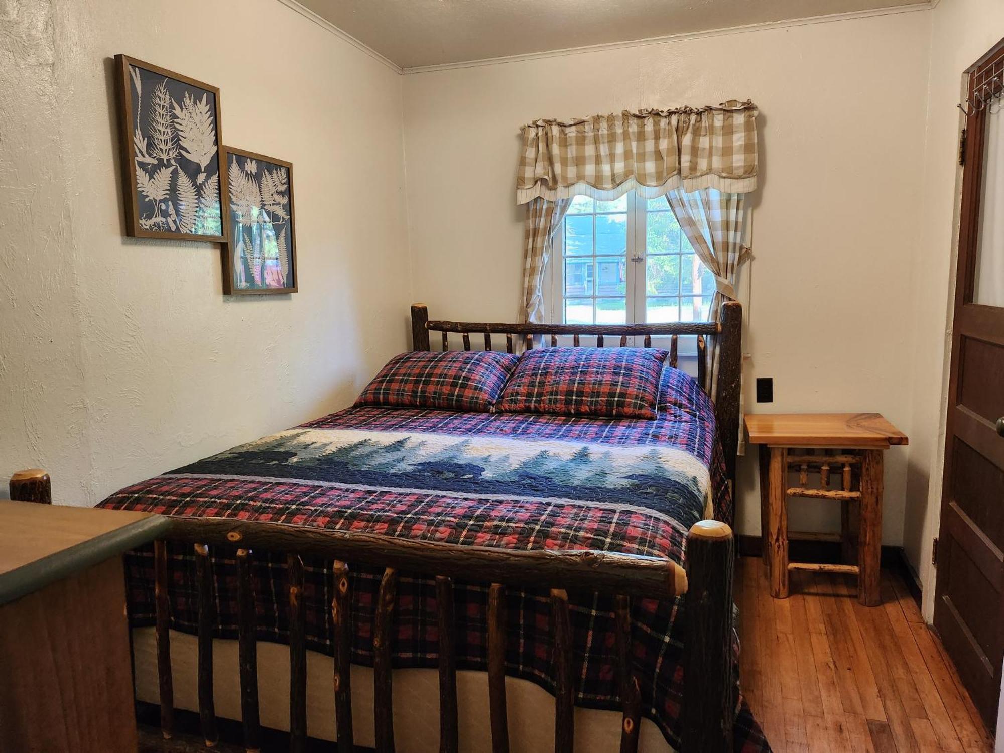 Moreno'S Adirondack Cabins Saranac Lake Dış mekan fotoğraf